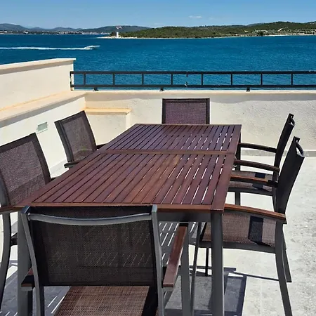 In With Wifi Betina (Sibenik-Knin)