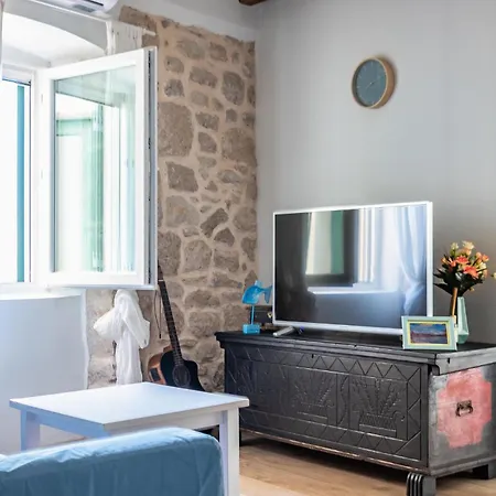 In With Wifi 別荘 *