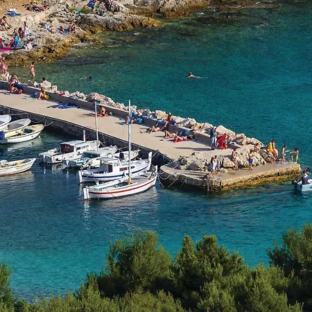 In With Wifi Betina (Sibenik-Knin)