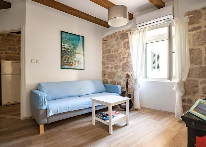 펜션 In With Wifi *