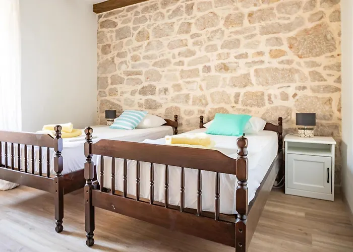 In With Wifi בטינה